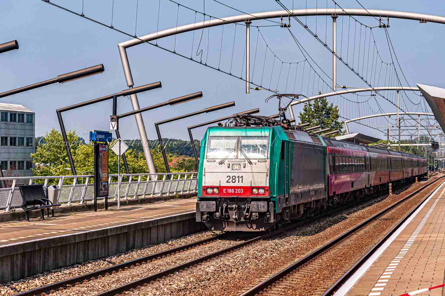 NS TRAXX Interciry Direct 2811